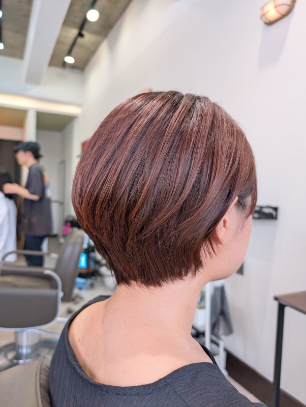 ローズピンク丸みショート