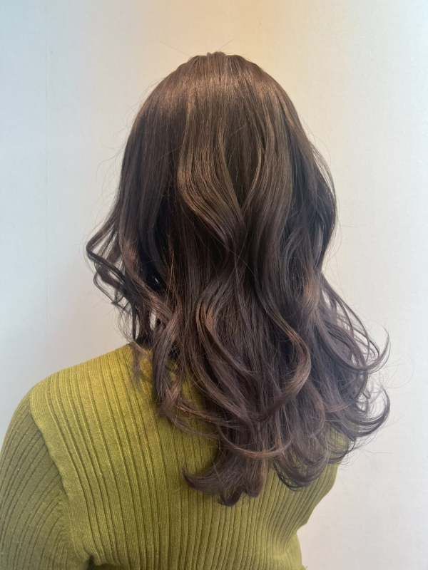 ベージュカラー